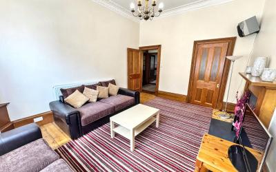 Gallery 02